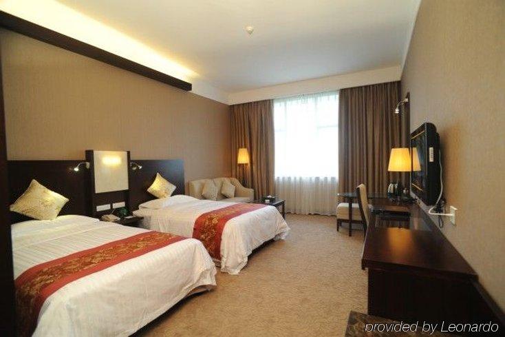 Golden Dragonball Hotel Guilin Bilik gambar
