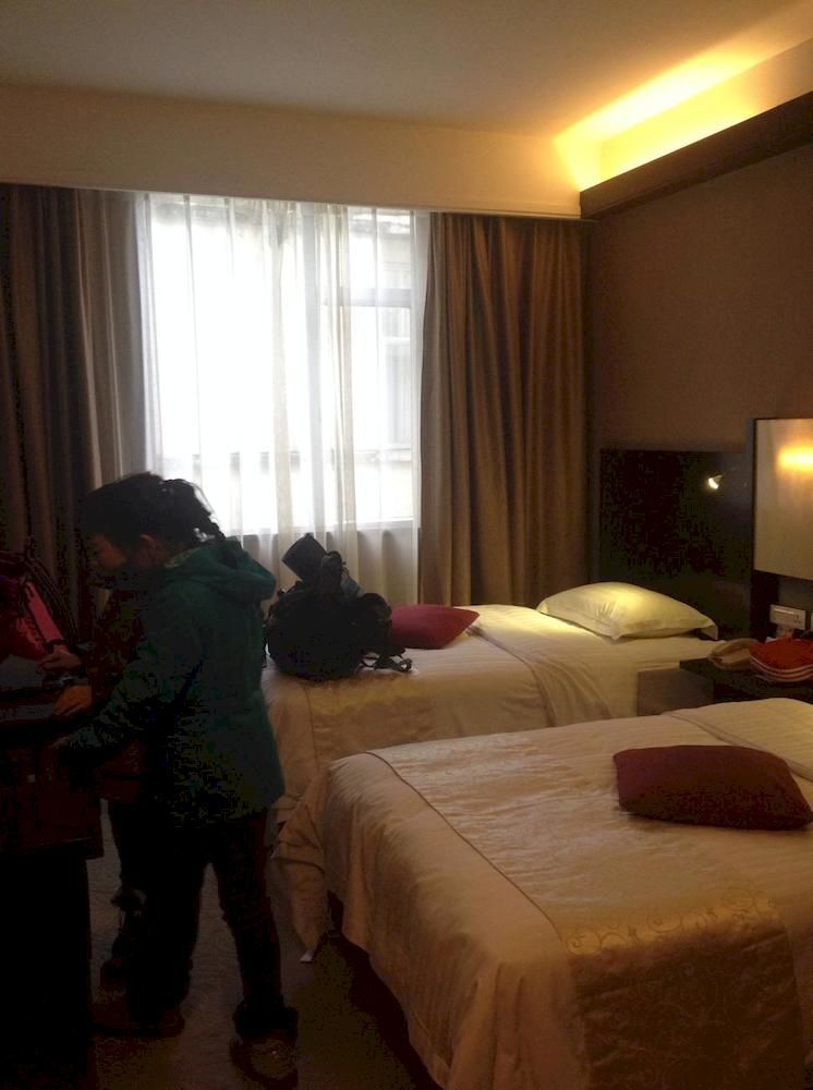 Golden Dragonball Hotel Guilin Luaran gambar