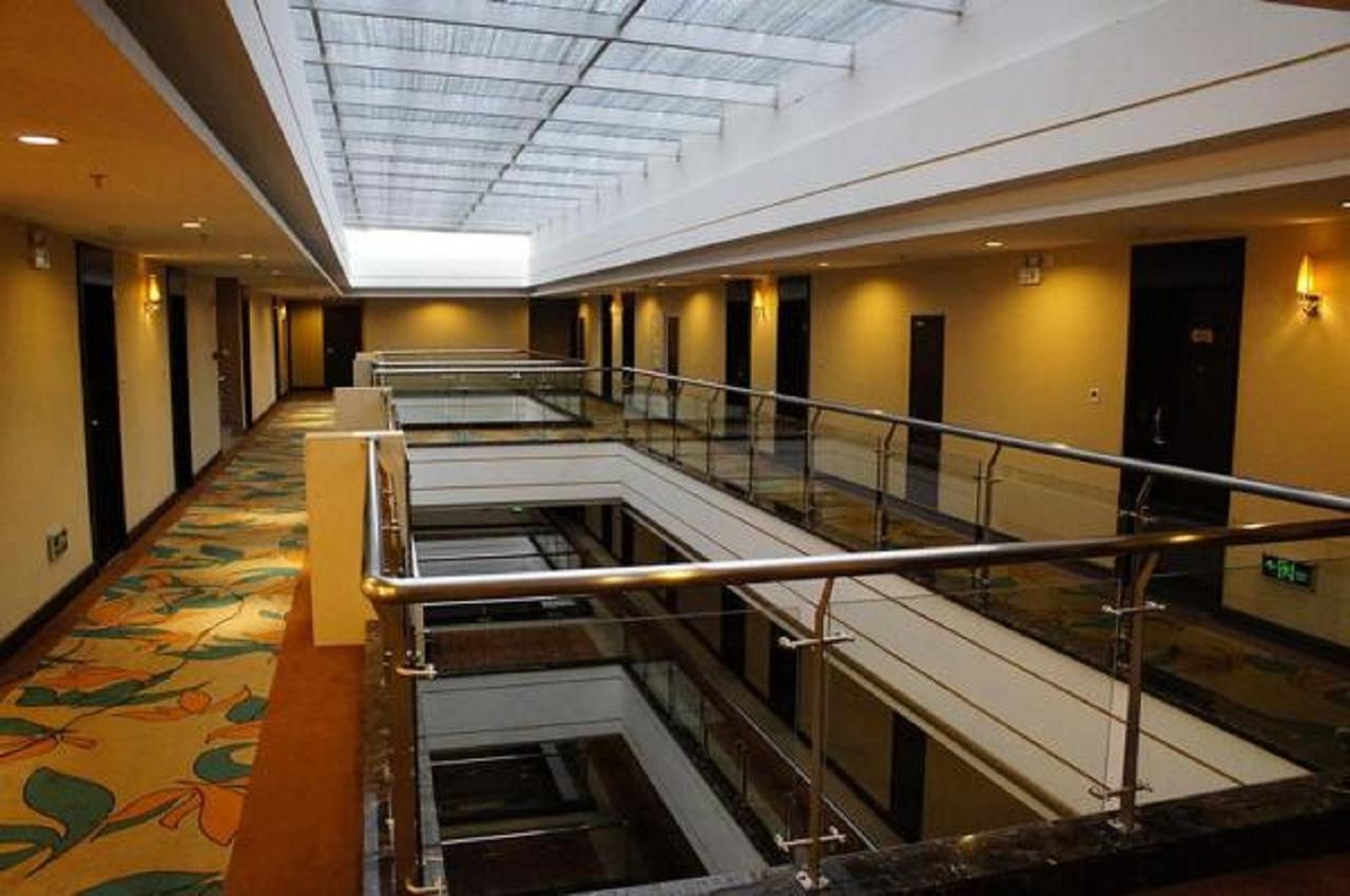 Golden Dragonball Hotel Guilin Luaran gambar