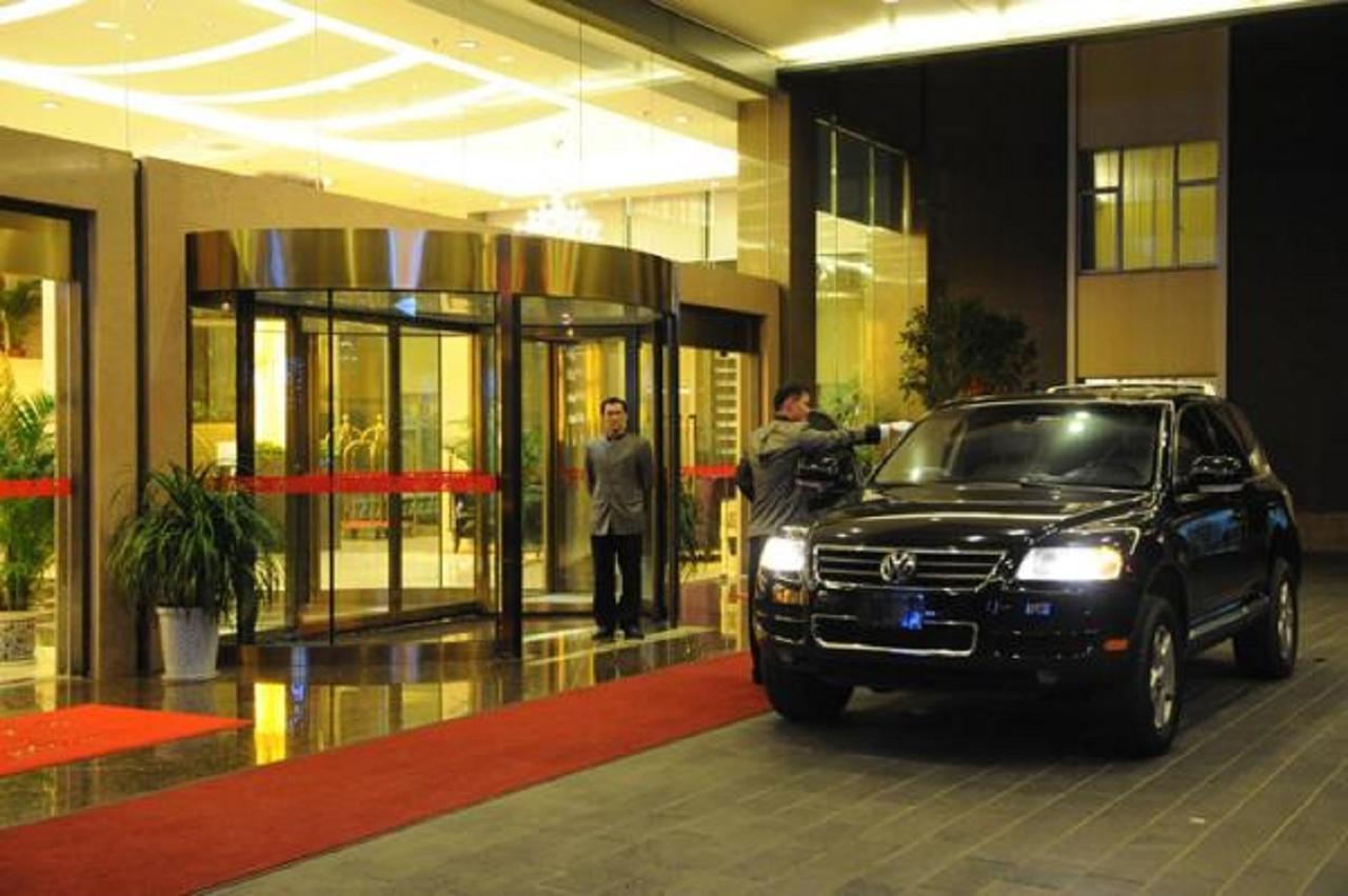 Golden Dragonball Hotel Guilin Luaran gambar