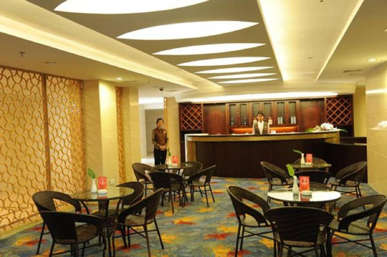 Golden Dragonball Hotel Guilin Luaran gambar