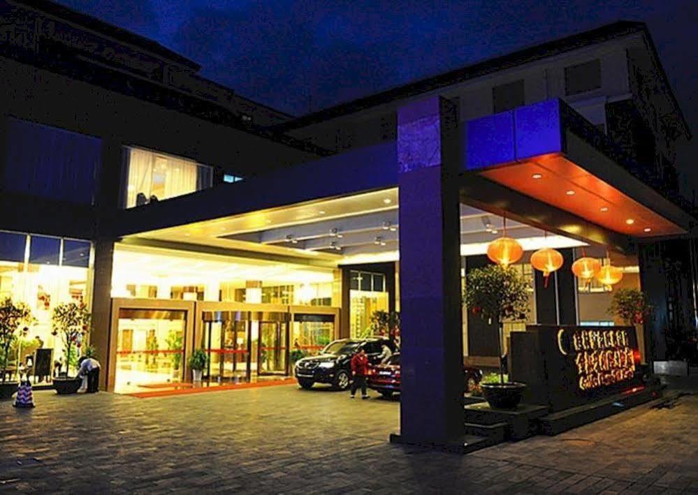 Golden Dragonball Hotel Guilin Luaran gambar