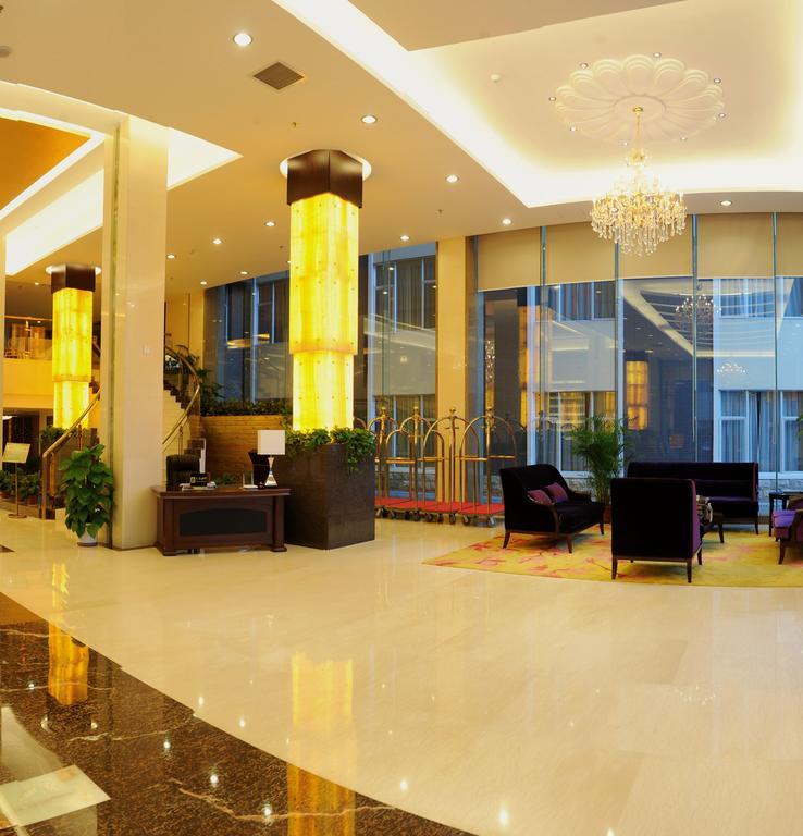 Golden Dragonball Hotel Guilin Luaran gambar