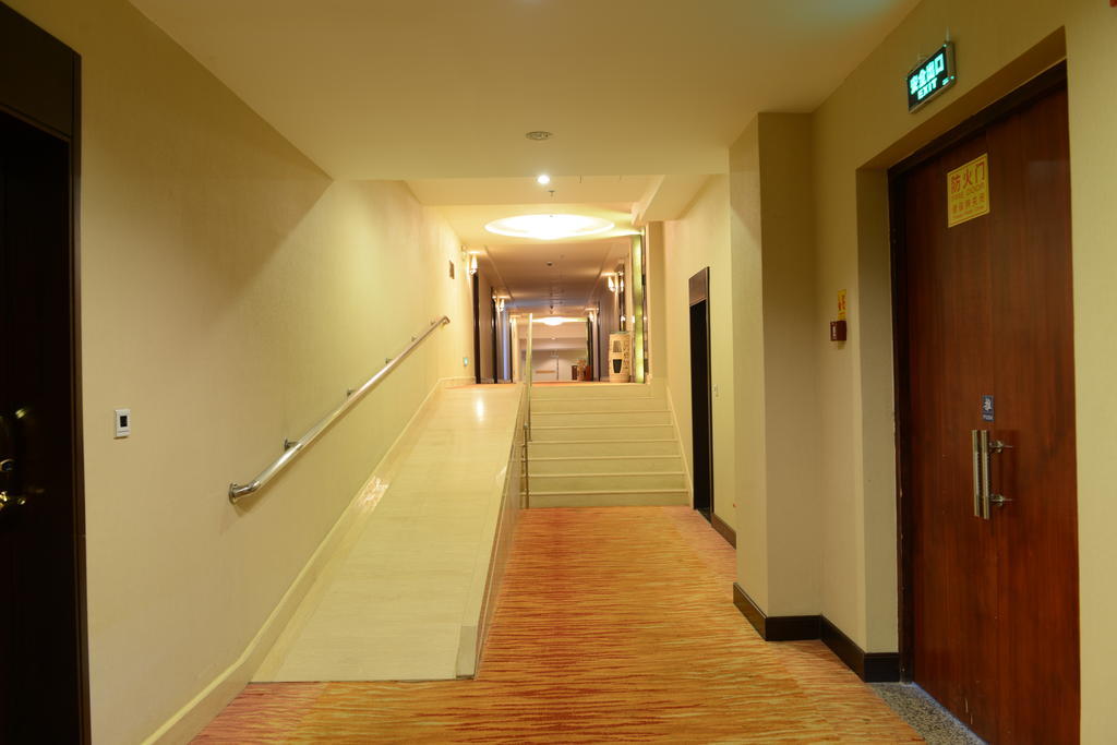 Golden Dragonball Hotel Guilin Luaran gambar